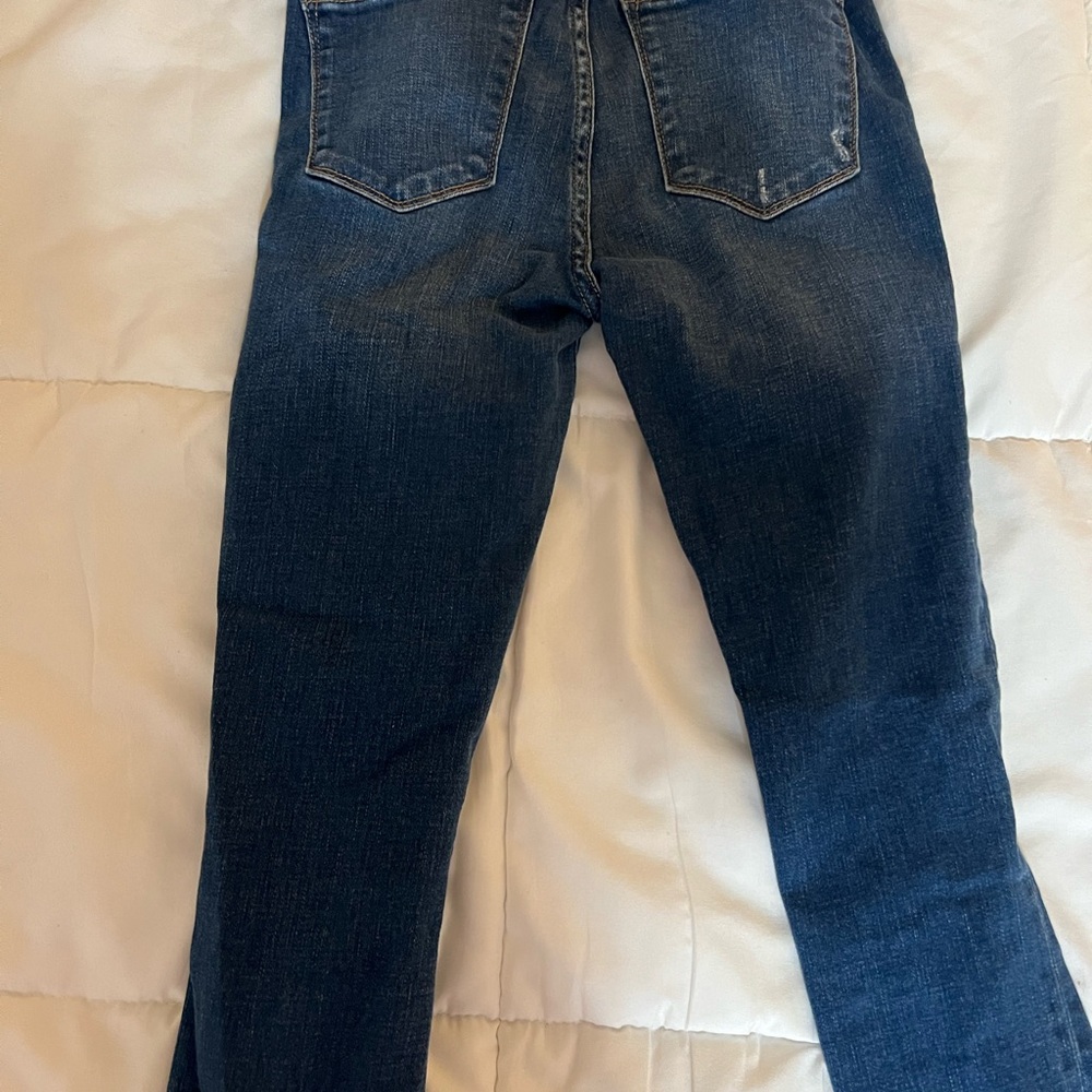 Abercrombie and Fitch distressed Simone straight leg ankle jean - Picture 3 of 5
